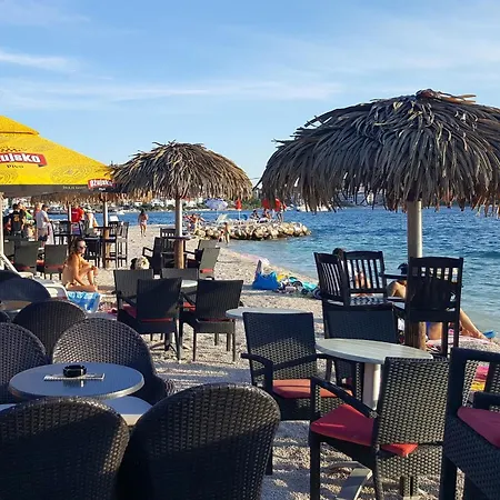 Apartman Okrug Gornji 16901a *