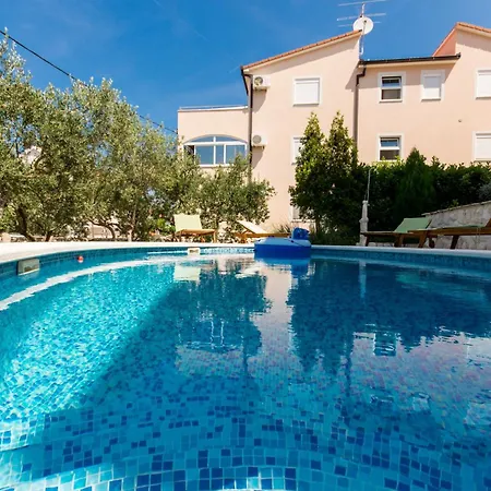 Okrug Gornji 16901a Apartman Trogir